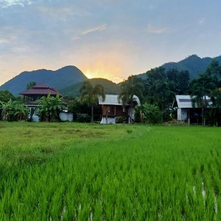 Ing Doi Guest House Pai Exterior photo
