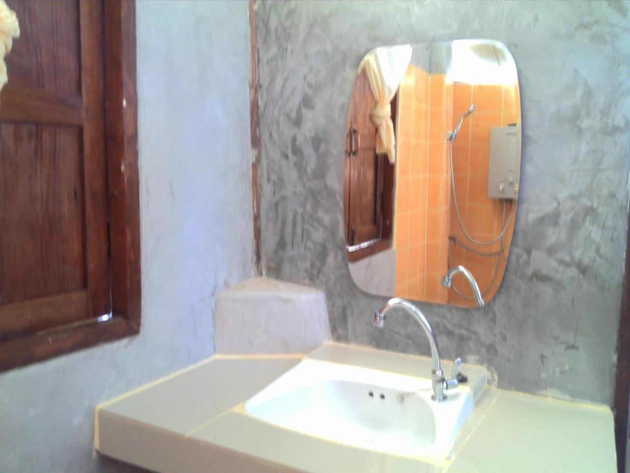Ing Doi Guest House Pai Exterior photo